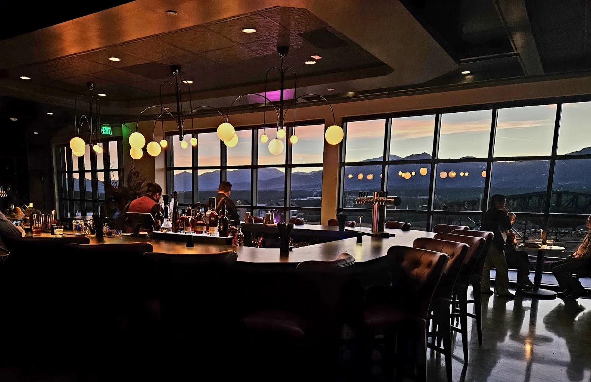 Roth's Sea & Steak