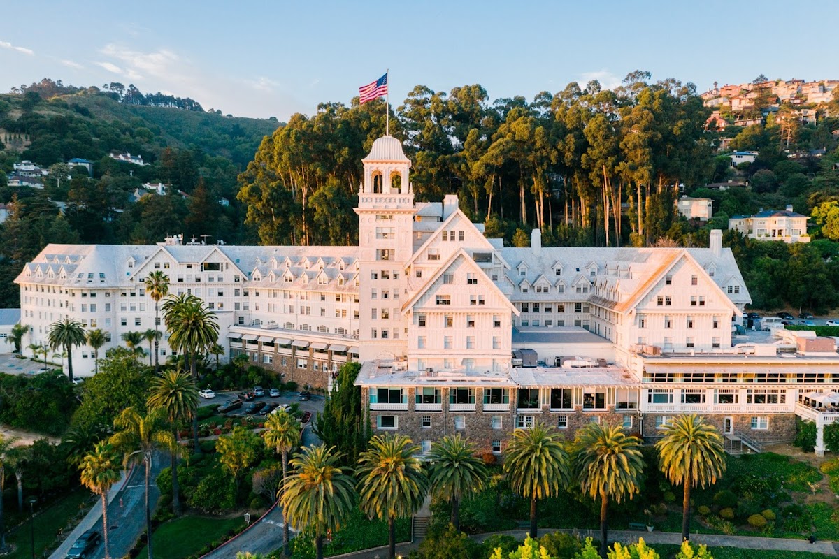 Claremont Resort & Club