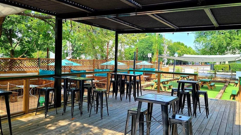 Best Houston Bars for Large Groups (2026)