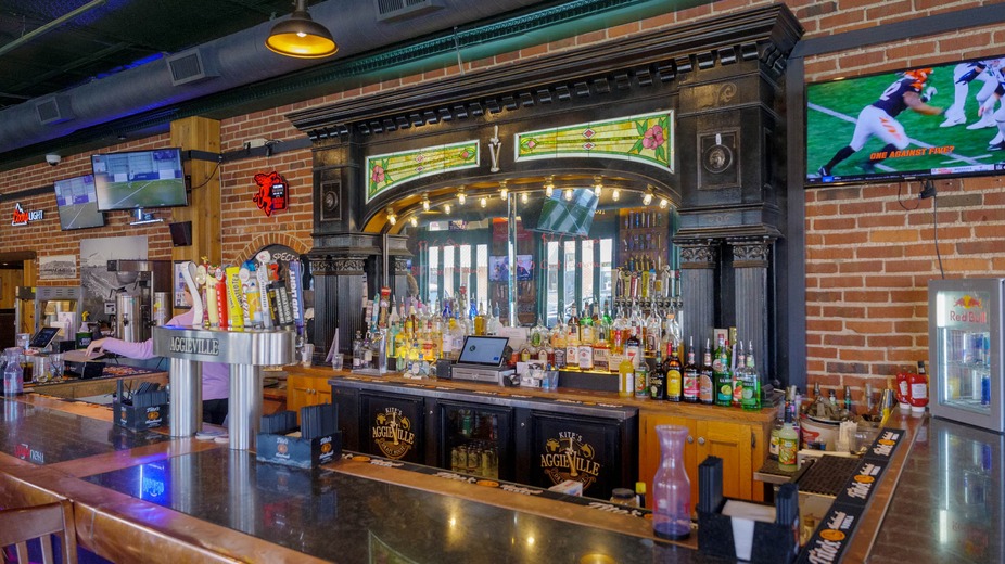 Kite's | Bar & Grill