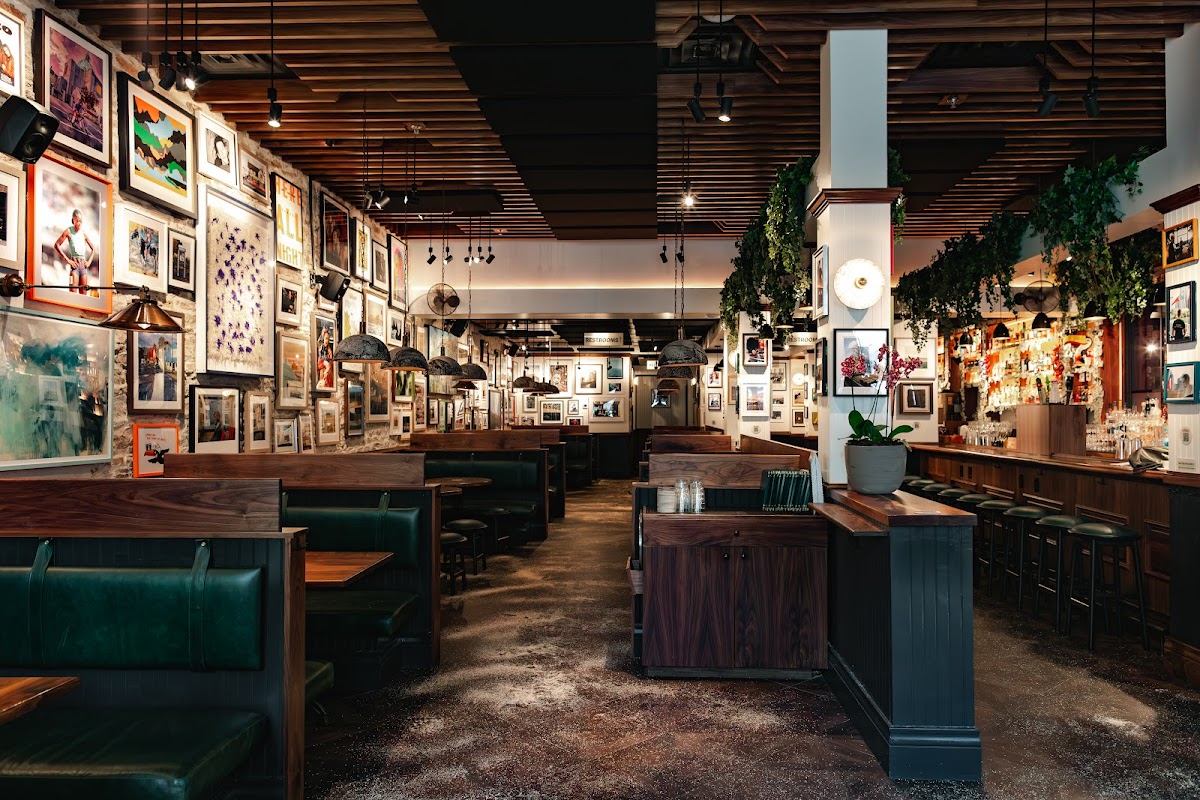 Jingle Jangle at The Dead Rabbit