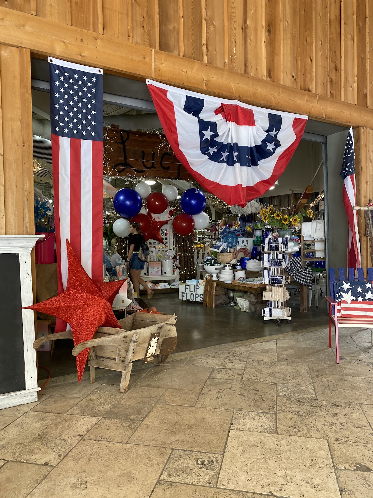 Lucy's Market