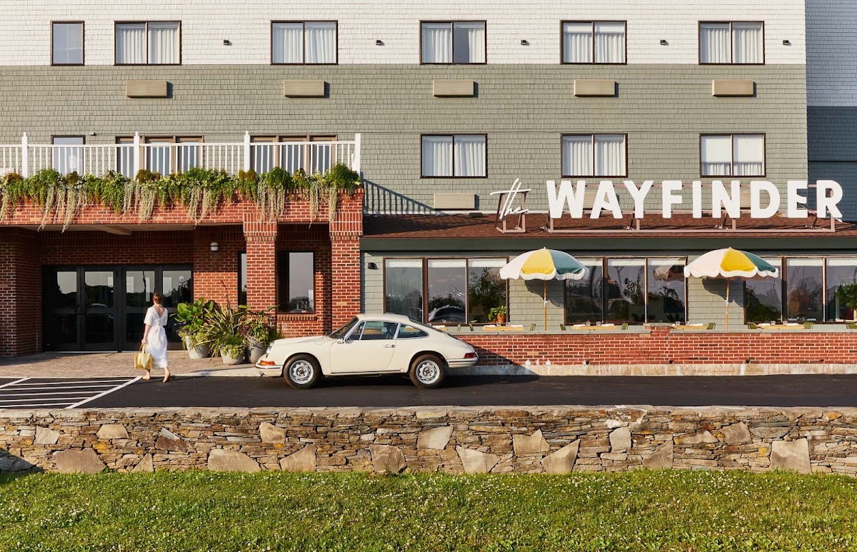 Wayfinder Newport