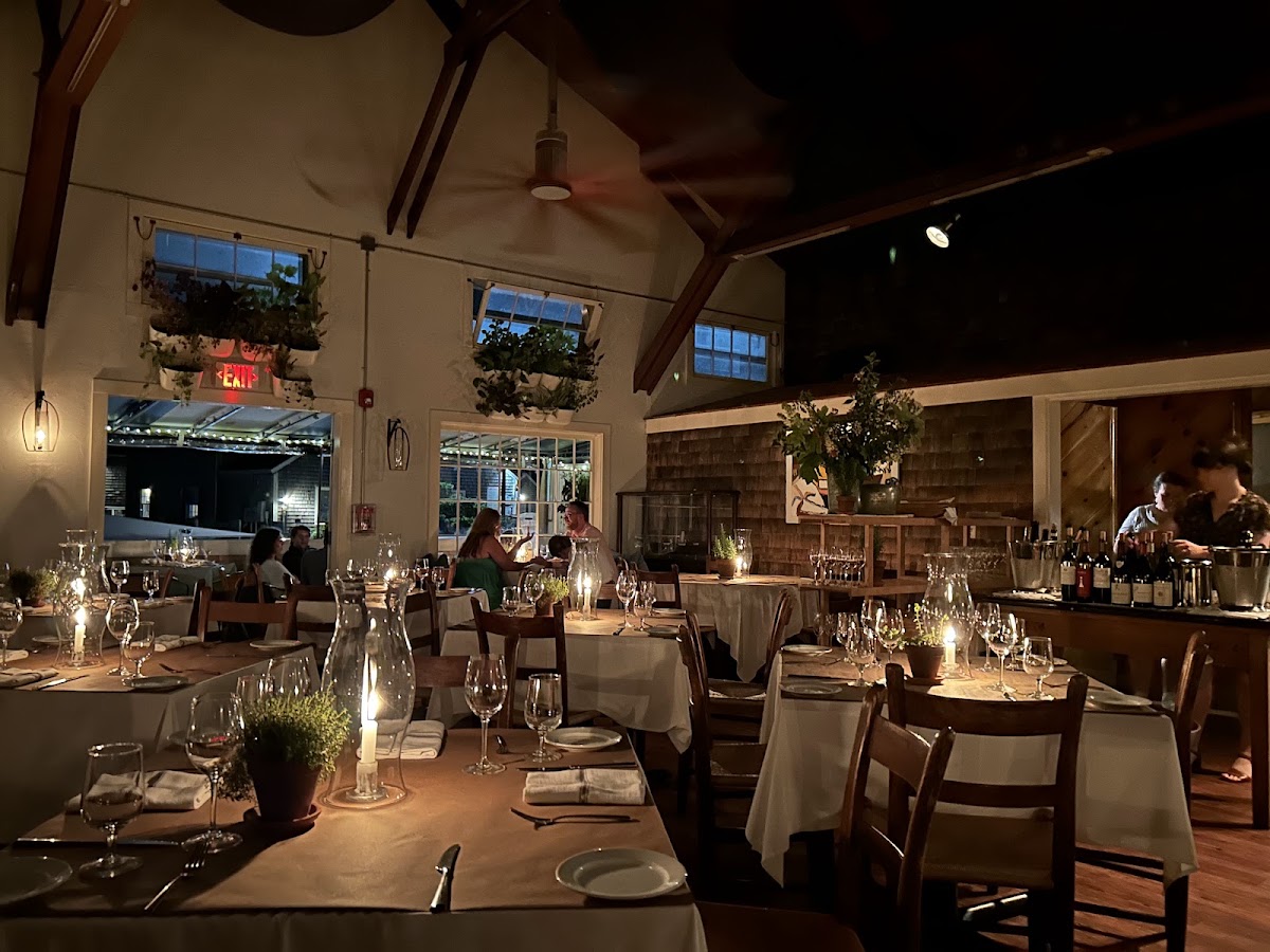 Straight Wharf Restaurant