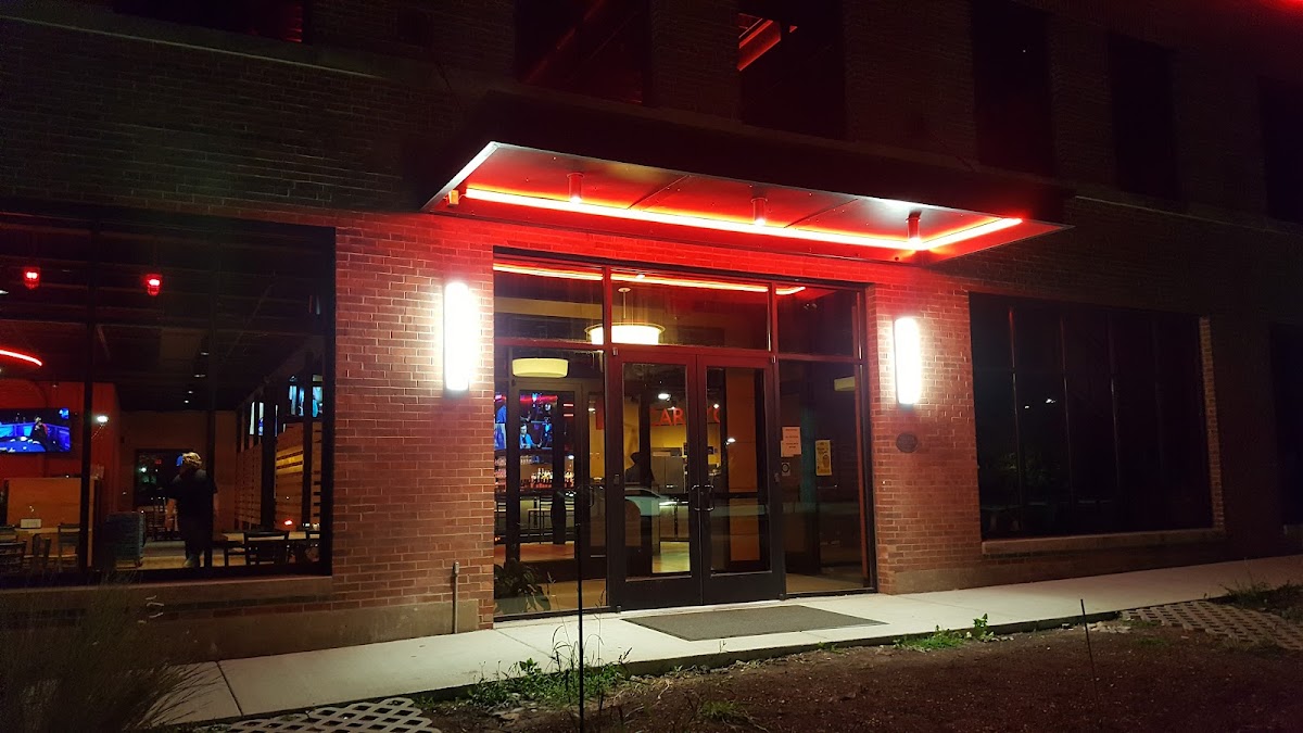Papa Del's Pizza Factory