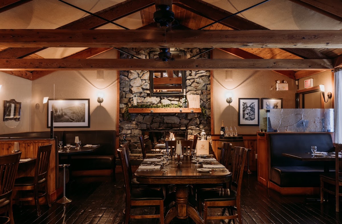 Rimrock Café