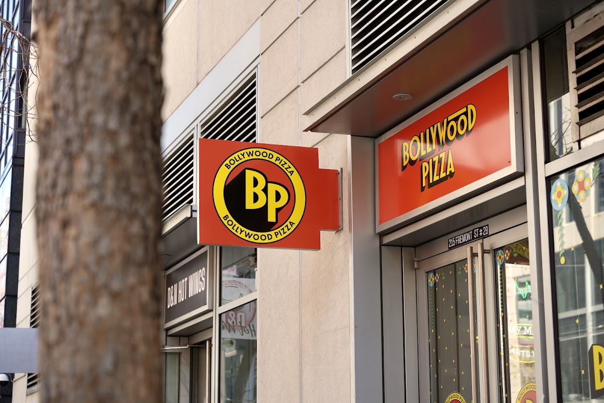 Bollywood Pizza