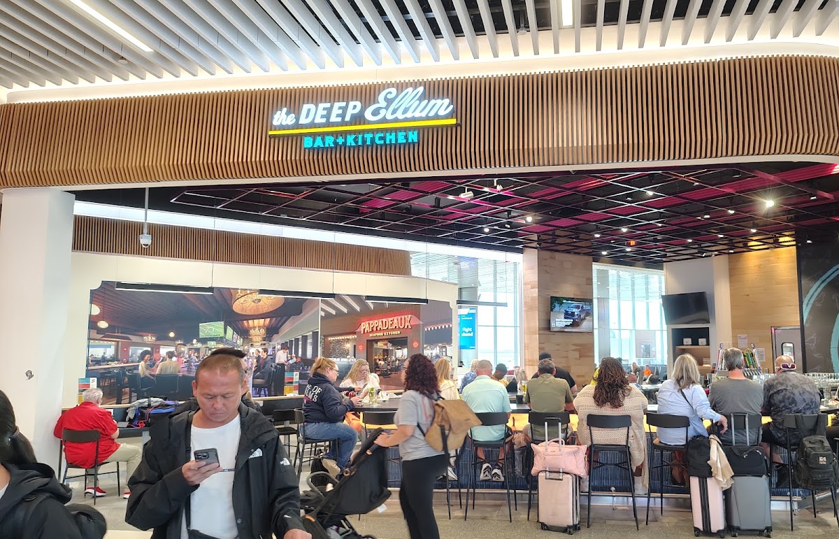 Deep Ellum Bar + Kitchen