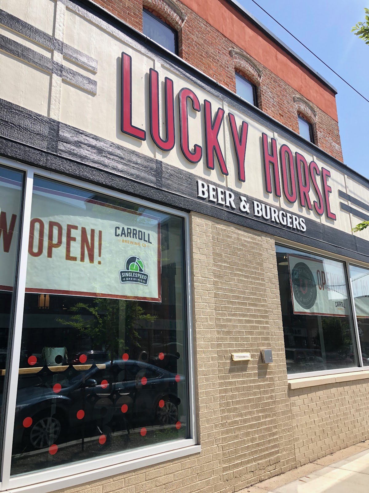 Lucky Horse Beer & Burgers