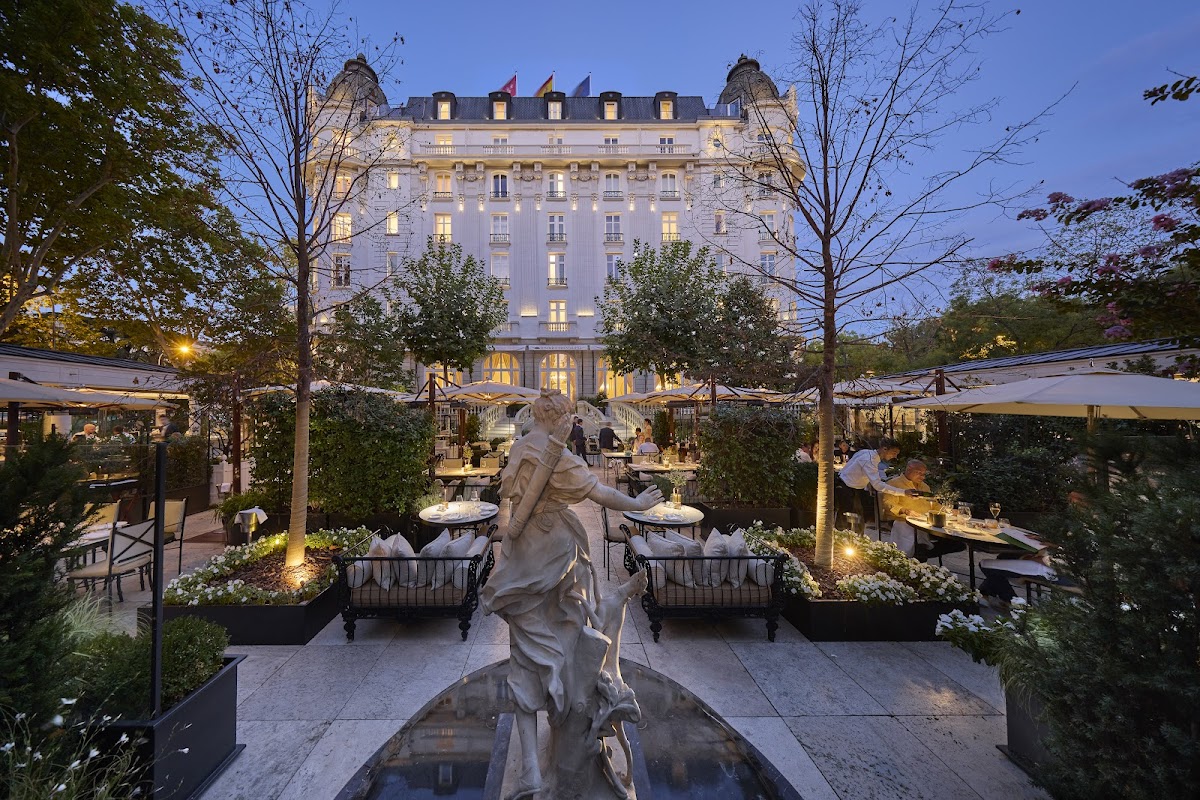 Mandarin Oriental Ritz, Madrid — luxury Spain wedding venue in Madrid, Spain, capacity for 400 guests