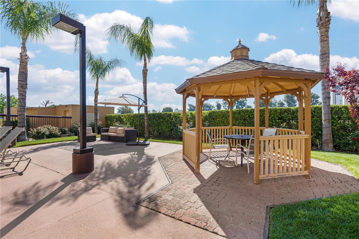 Best Western Plus Fresno Airport Hotel