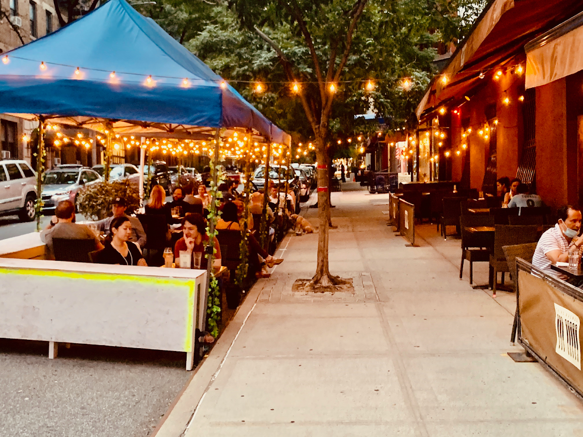 Third Avenue Ale House