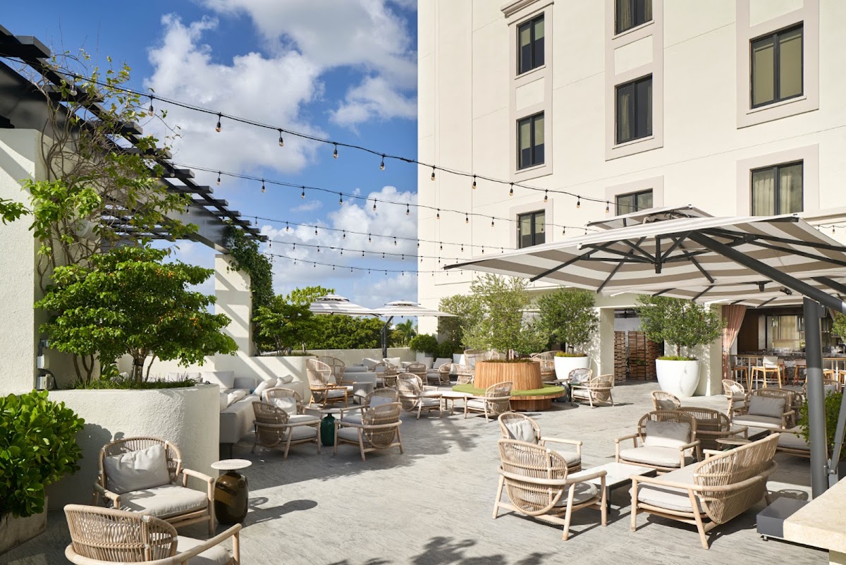 THesis Hotel Miami Coral Gables, Curio Collection by Hilton