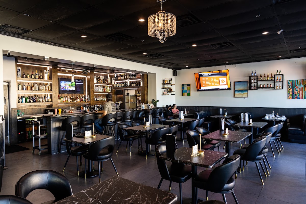 Tandoori Lounge