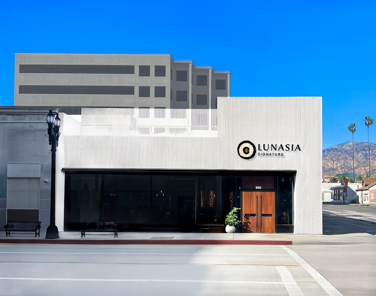 Lunasia Signature - Pasadena