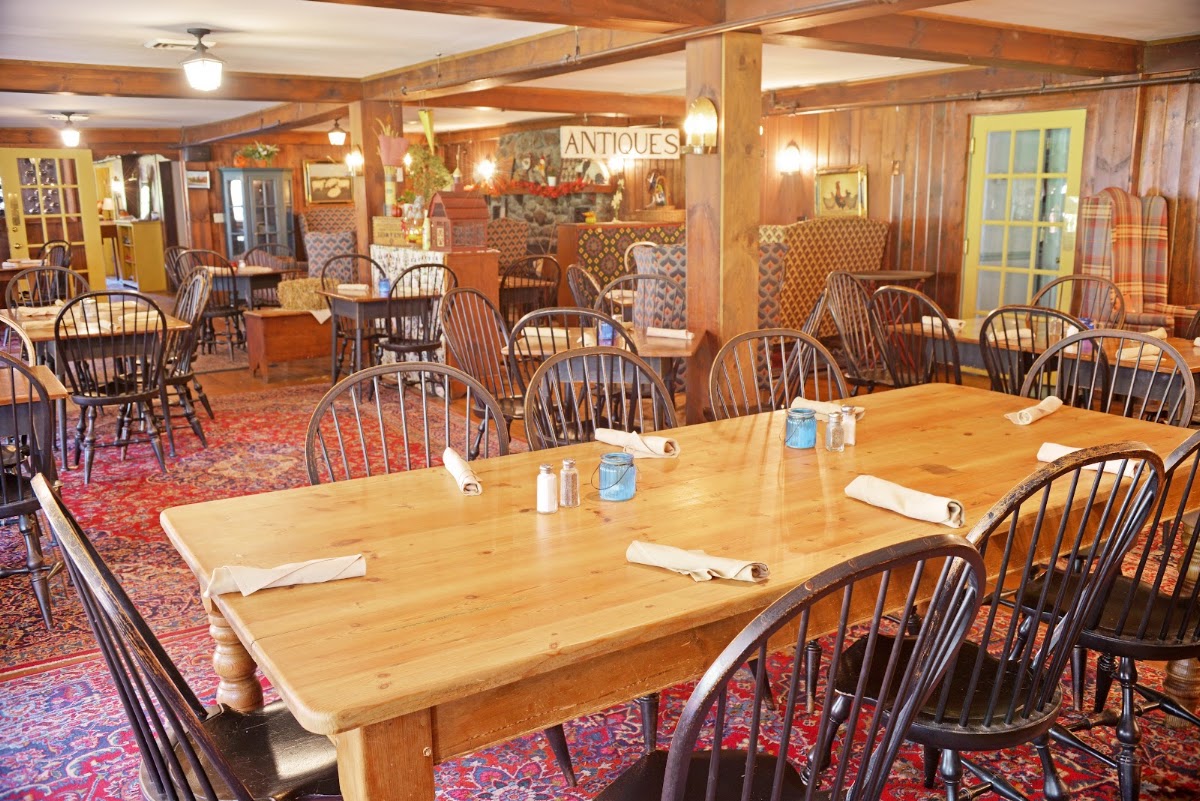 6 House Pub