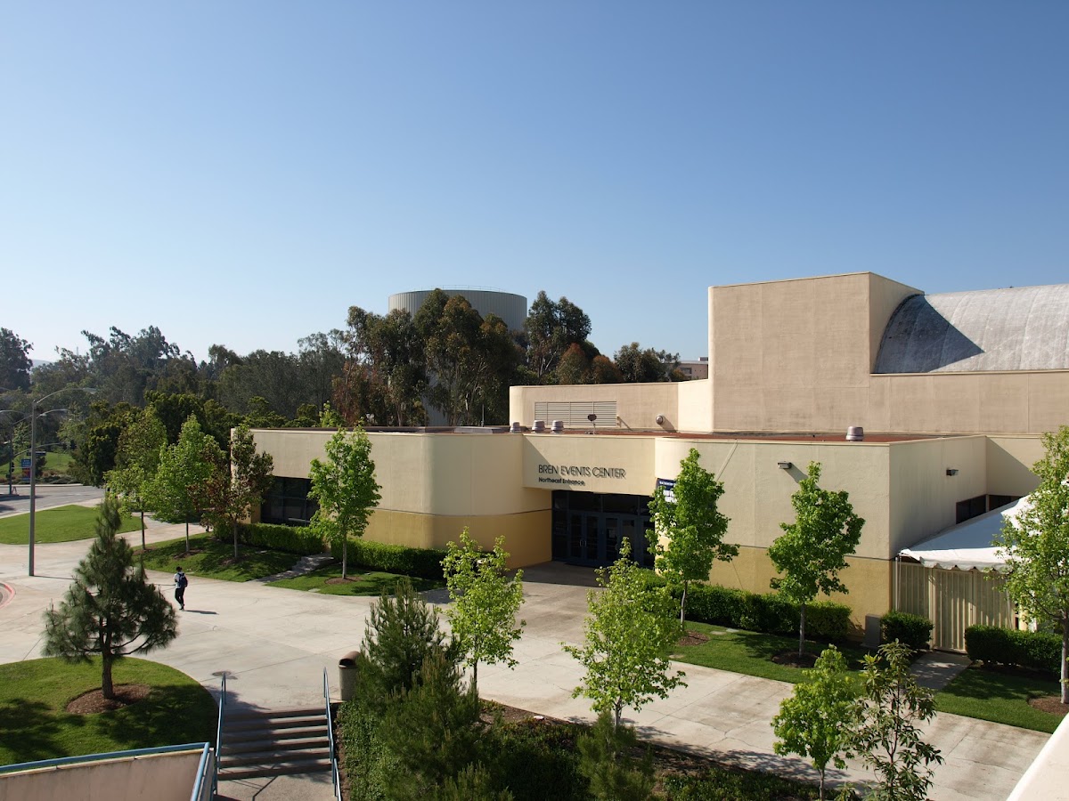 UC Irvine Guide: Where to Eat, Drink & Stay (2026)