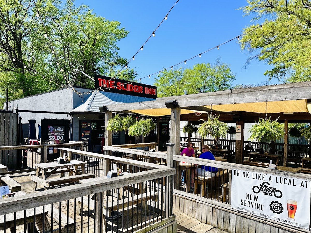 Slider Inn