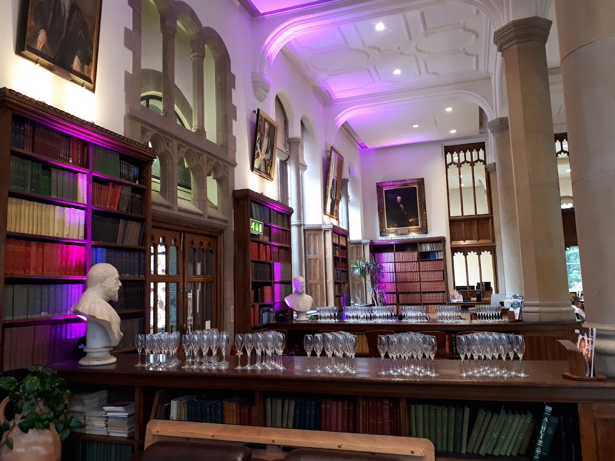 Christie's Cafe