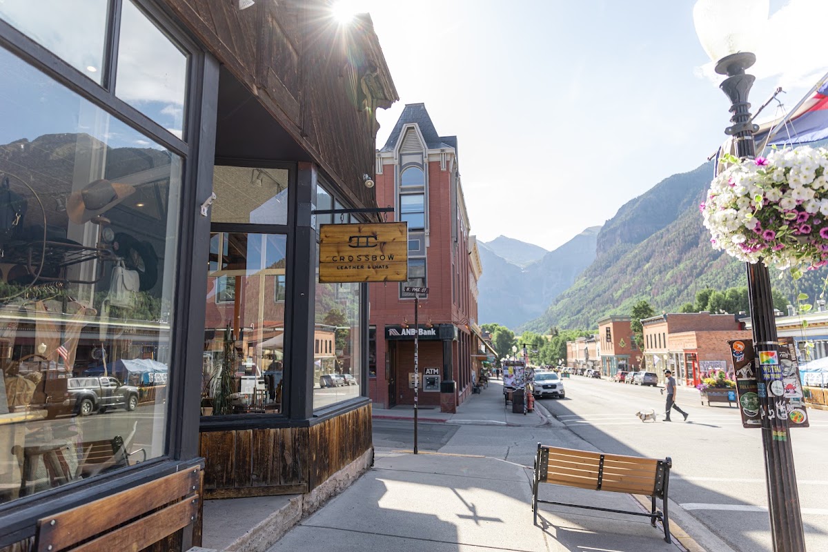 Crossbow Telluride: Handcrafted Leather Goods & Custom Hats