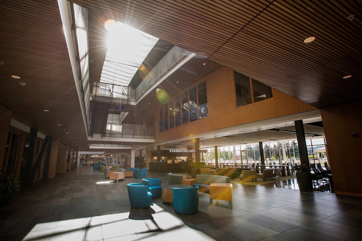 John J. Hemmingson Center