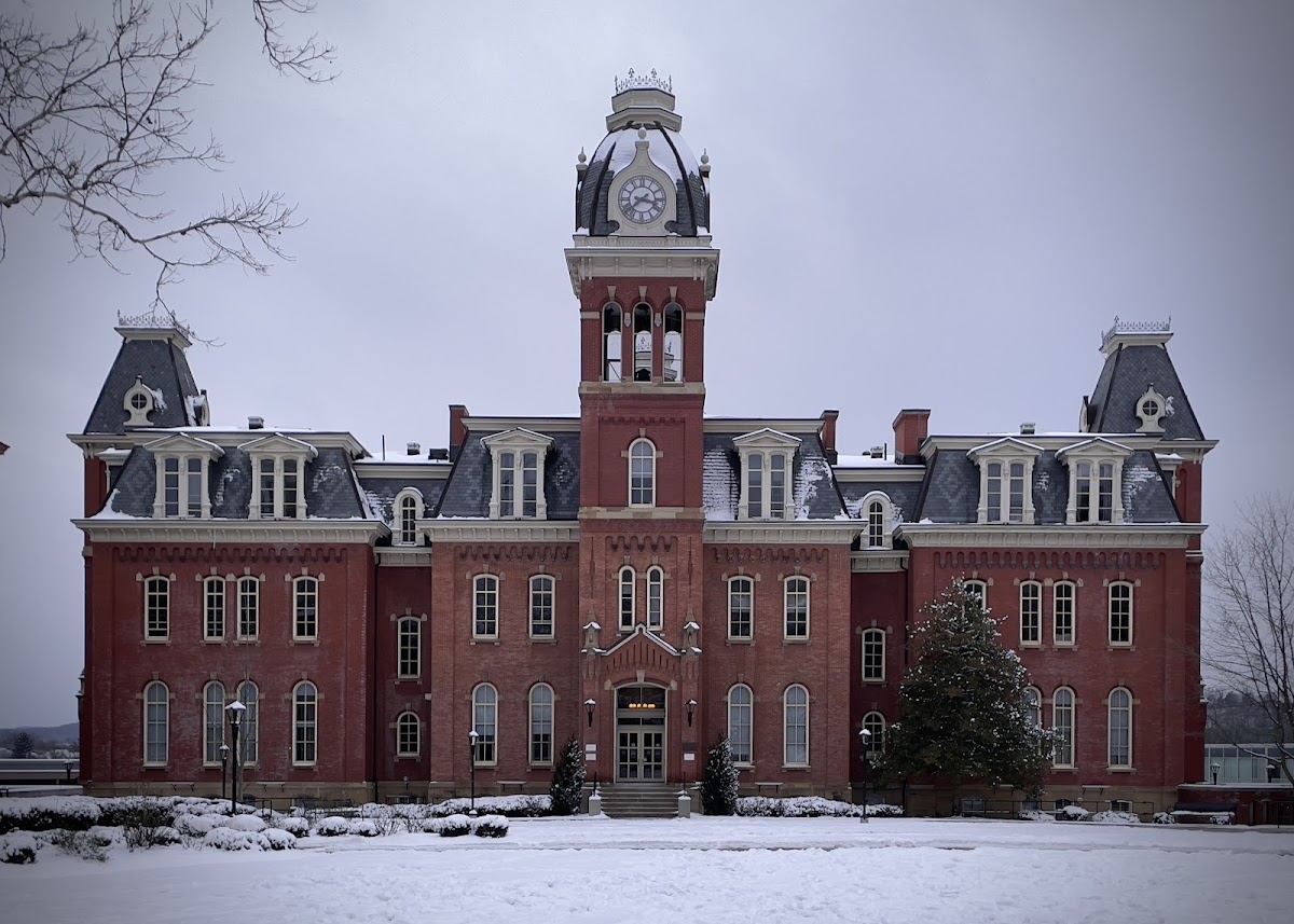WVU Guide: Best Restaurants, Bars & Hotels in Morgantown (2026)