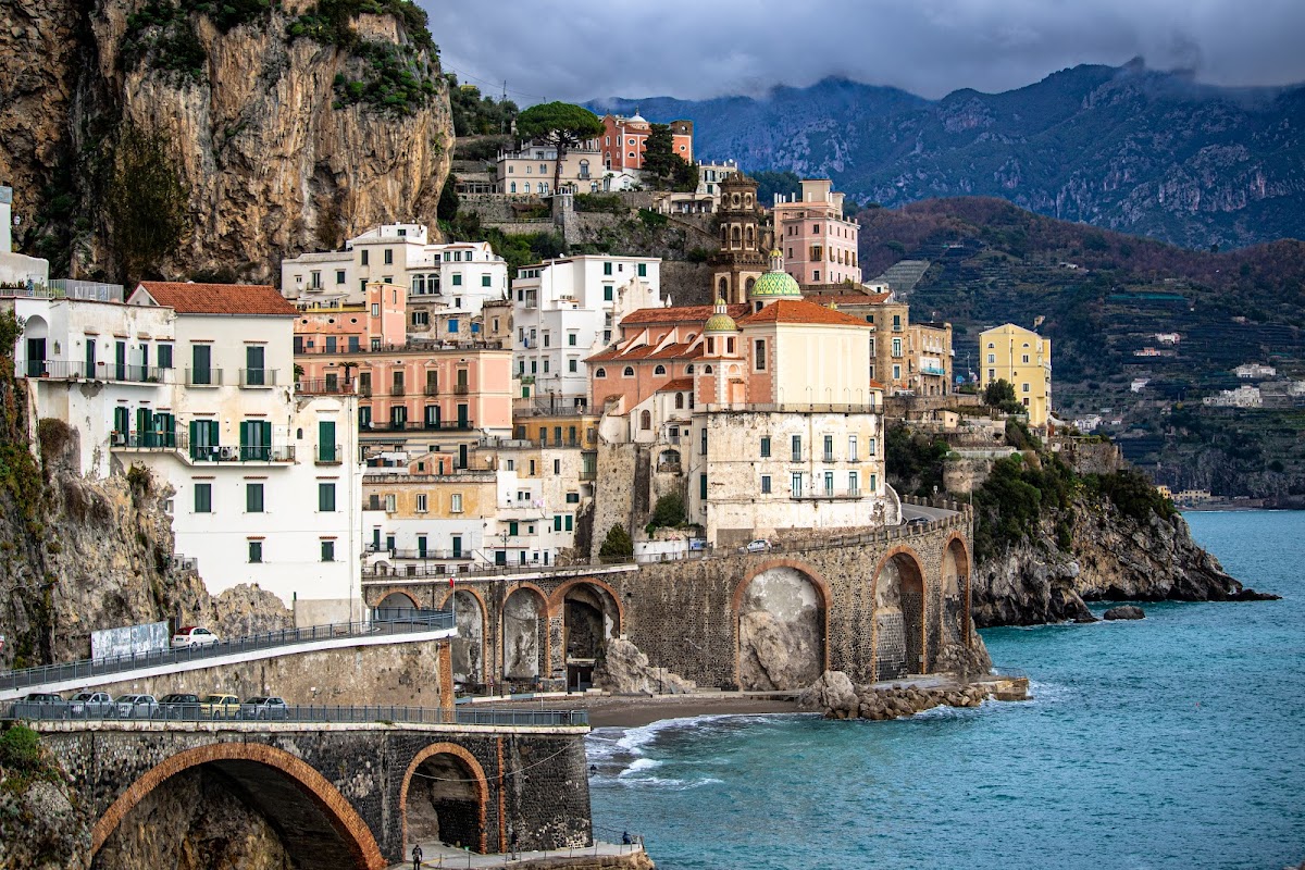Hotel Luna Convento — 13th-century convent wedding hotel in Amalfi town with a romantic cloister, sea-view terraces, and capacity for 150 guests