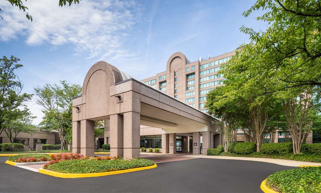 Hilton Fairfax