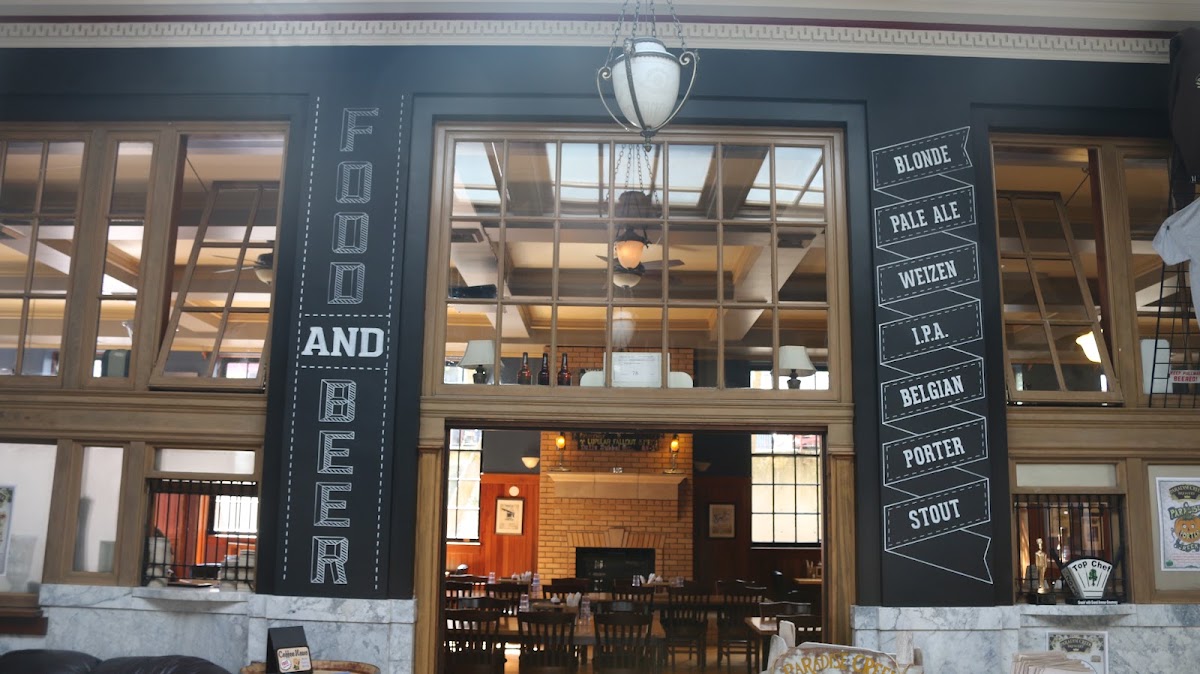 Downtown Restaurant by Paradise Creek Brewery