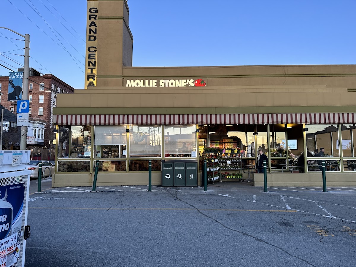 Mollie Stone's