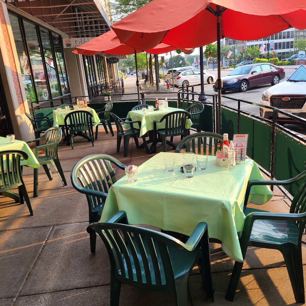 PEGGS