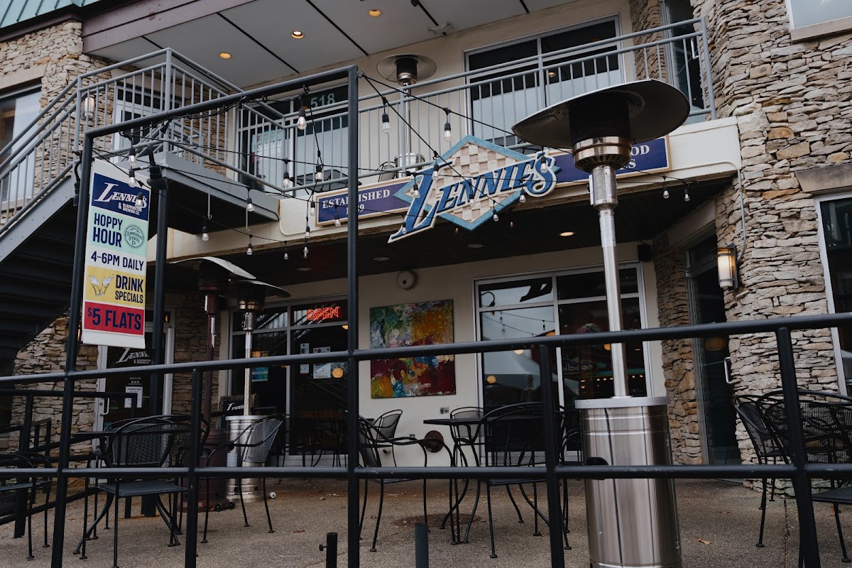 Lennie's Brewpub