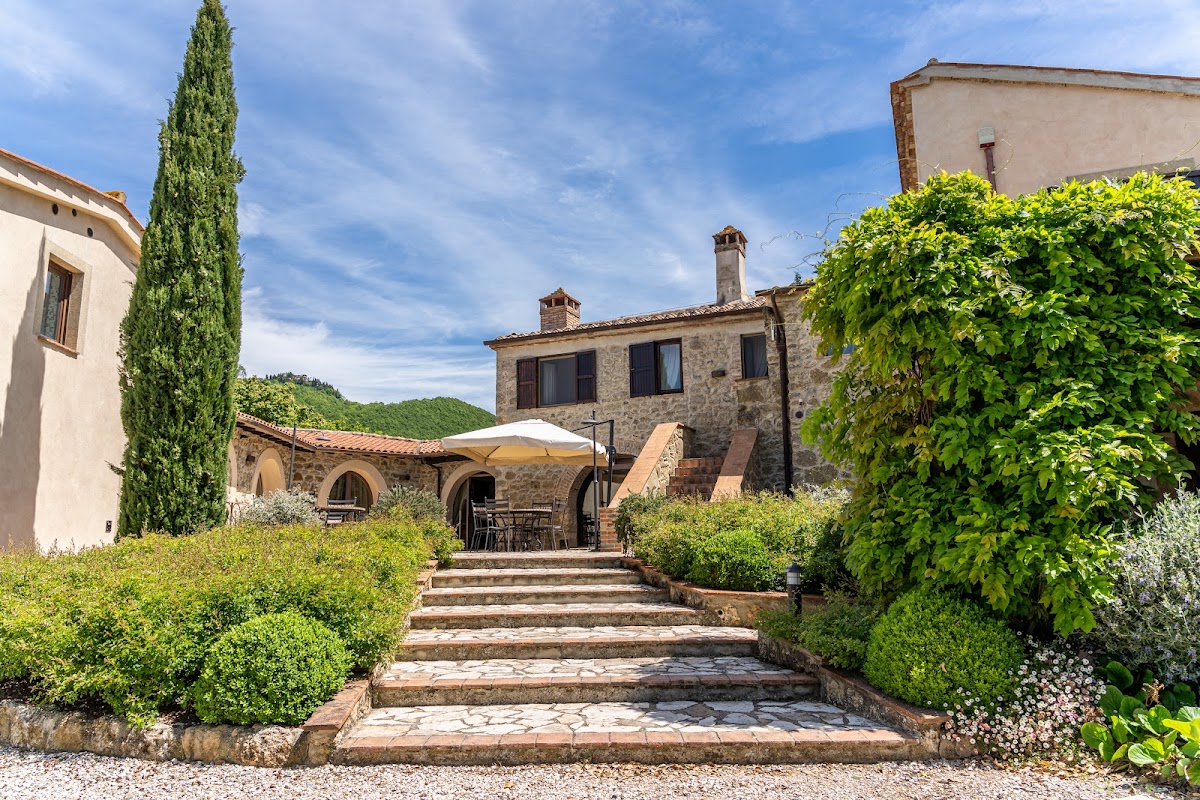 Podere Val D'Orcia Resort - Tuscany Equestrian
