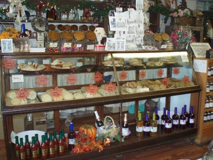 Dutch Maid Bakery & Cafe