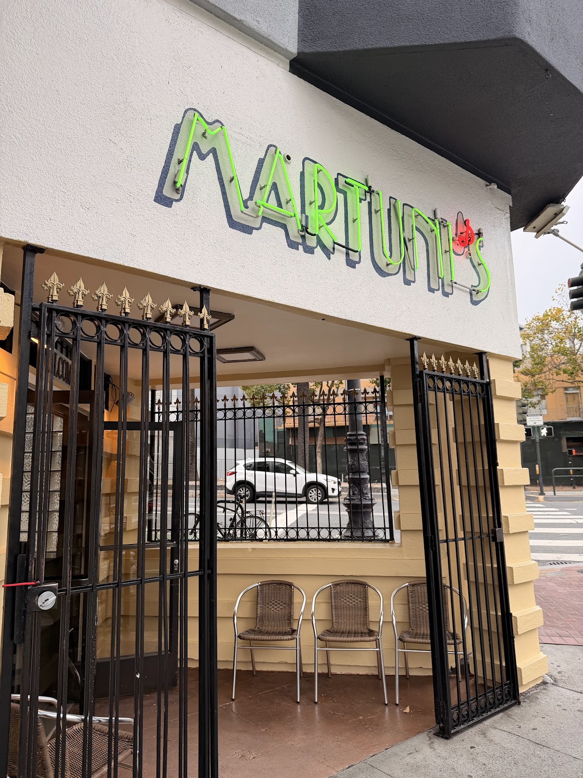 Martuni's