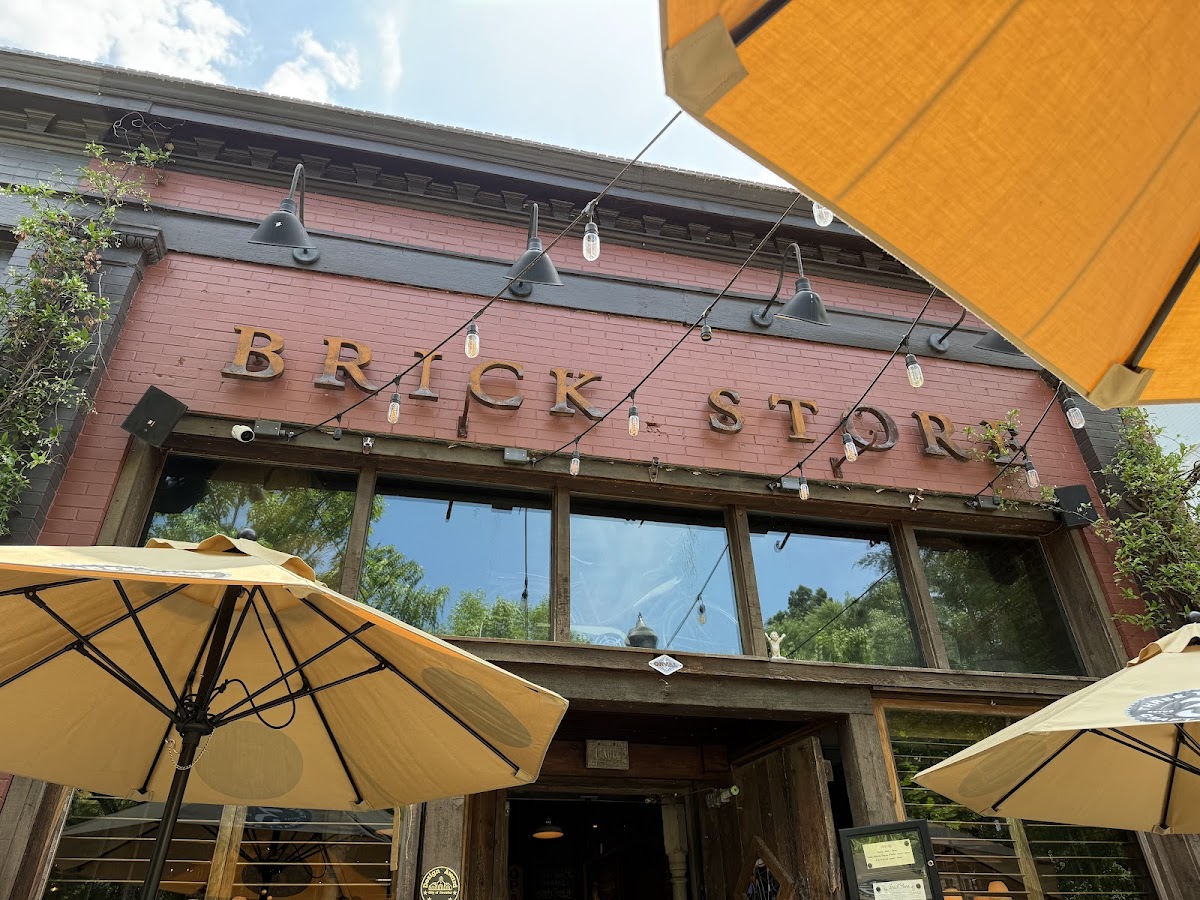Brick Store Pub