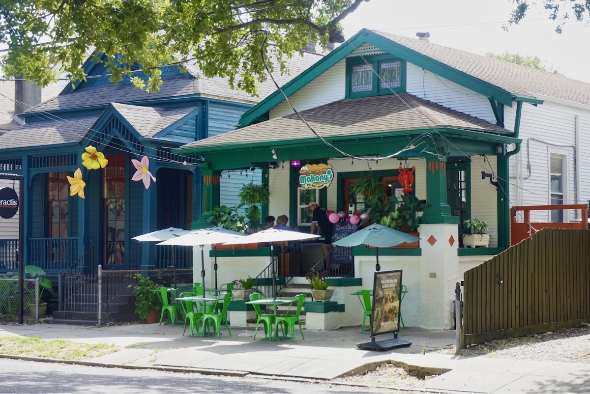 Mahony's Po-Boys & Seafood