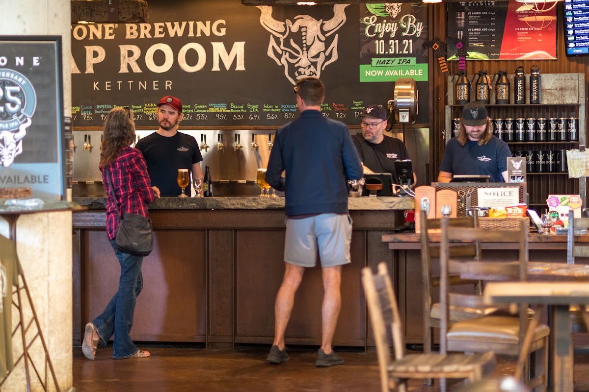 Stone Brewing Tap Room, Kettner