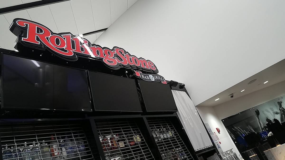 Rolling Stone Bar & Grill