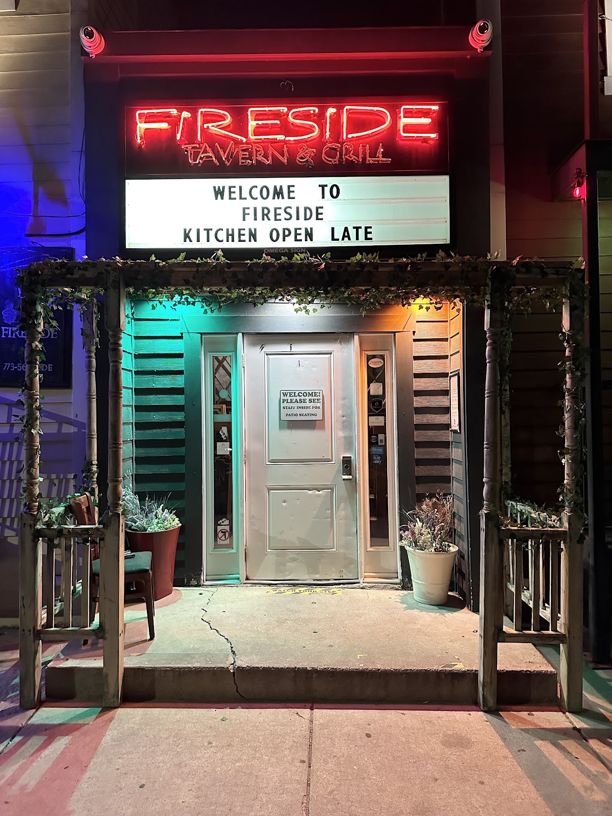 Fireside Restaurant & Lounge