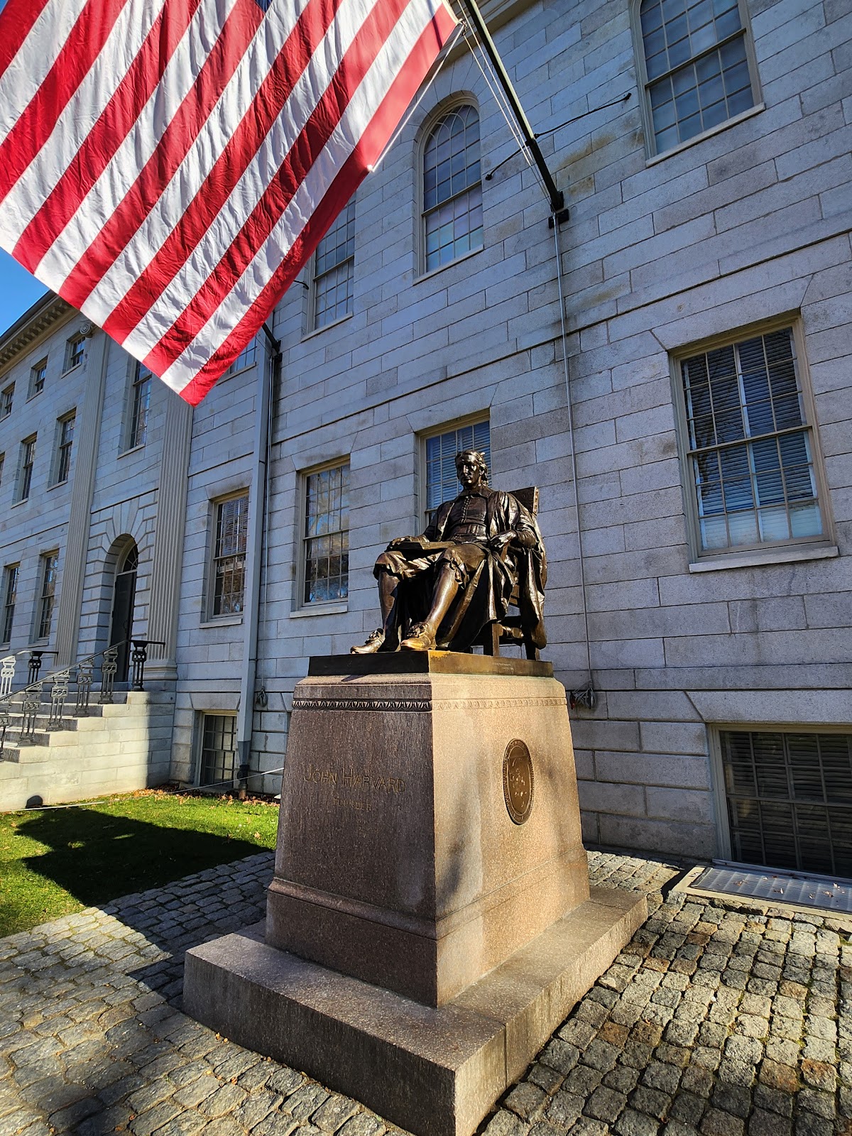 John Harvard Statue