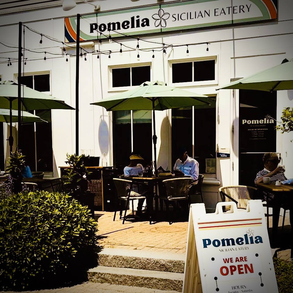 Pomelia