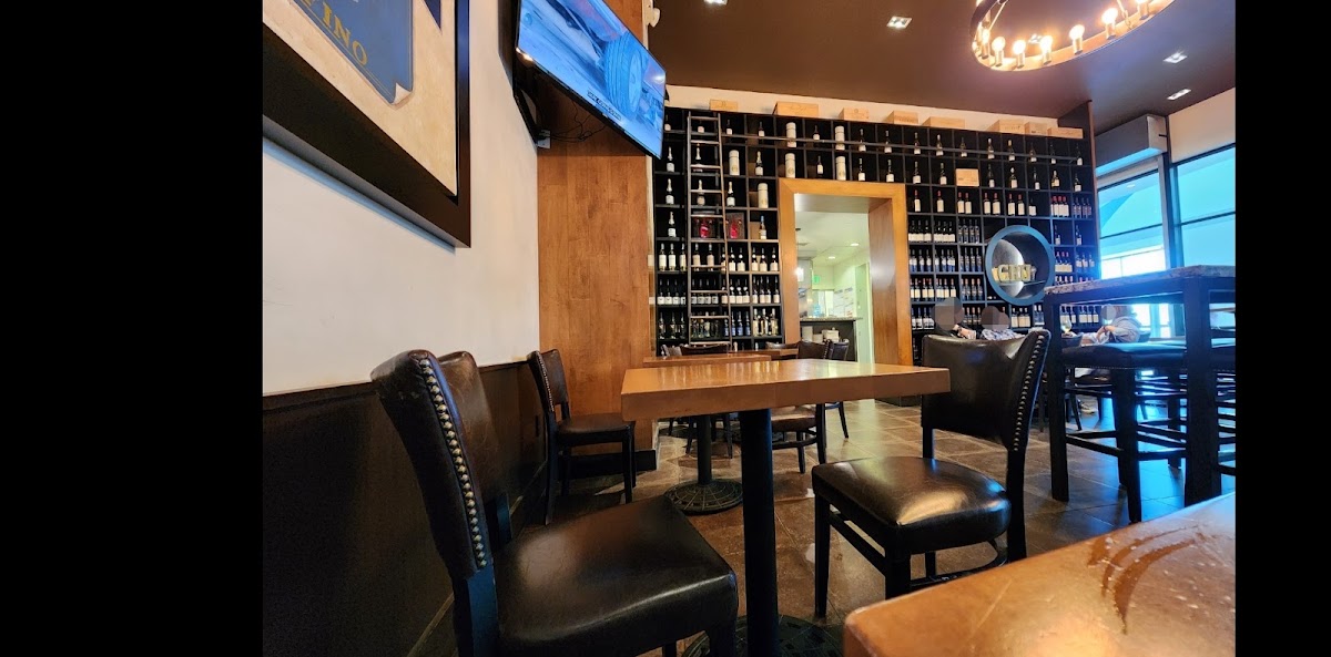 Crú Food & Wine Bar