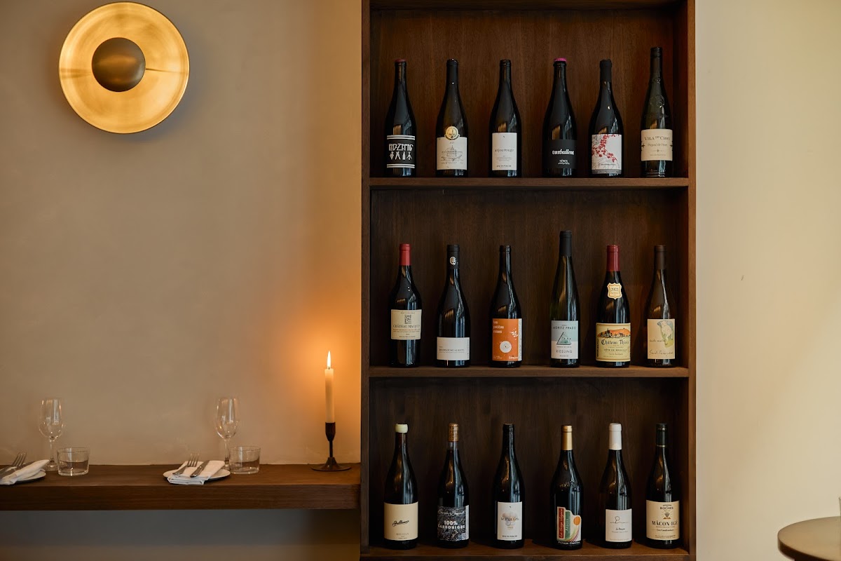 The Best Bars For A First Date Drink In London