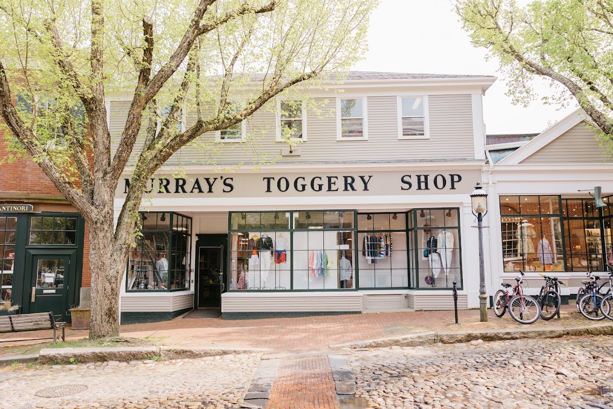 Murray's Toggery Shop