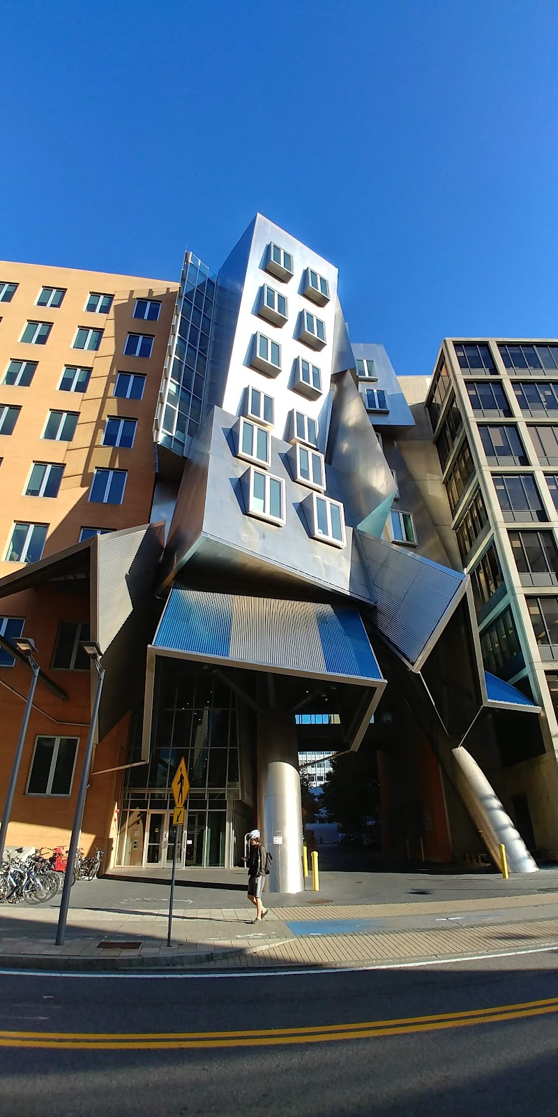 Ray and Maria Stata Center