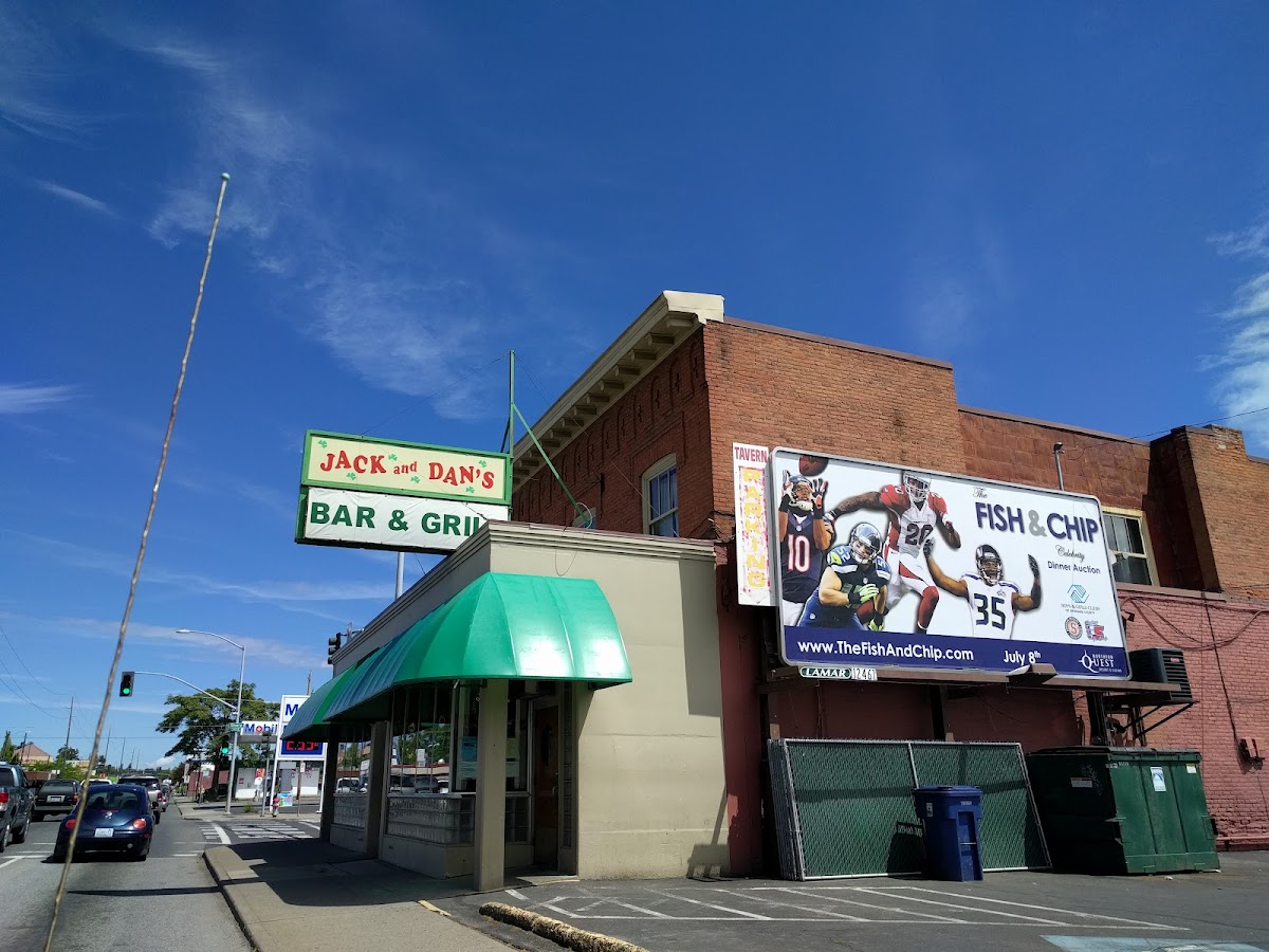 Jack & Dan's Bar & Grill