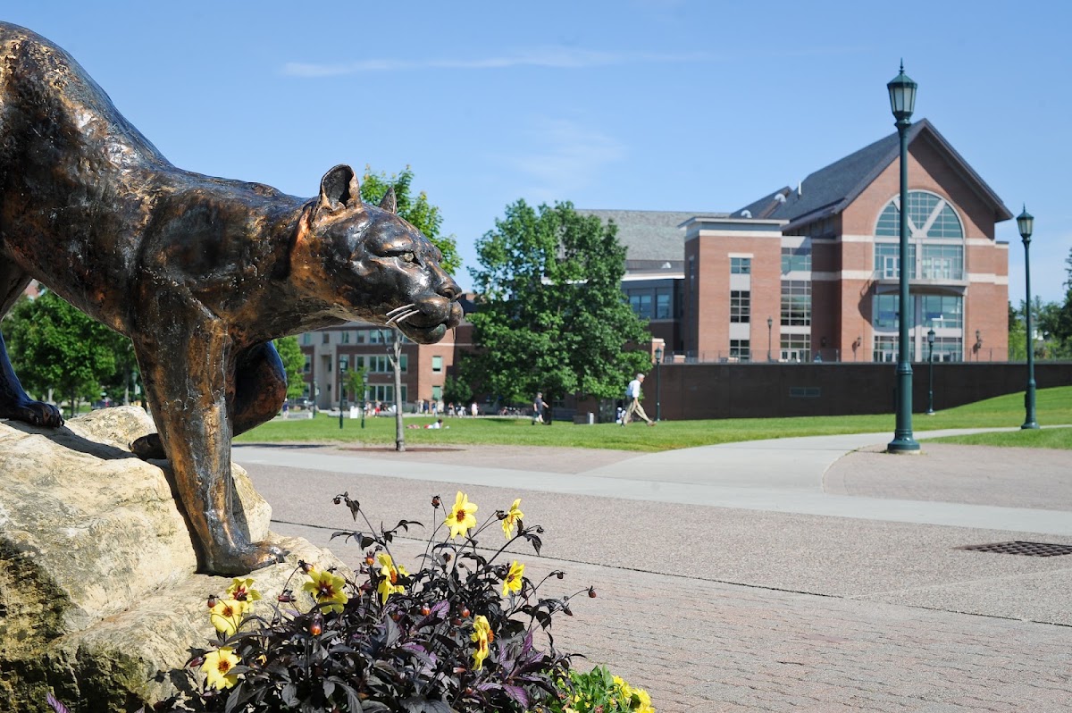 Dudley H. Davis Center