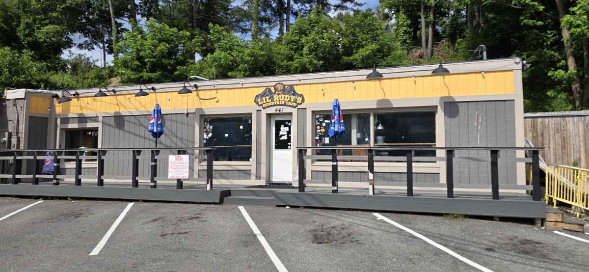 Lil Rudy's Mountain Tapp