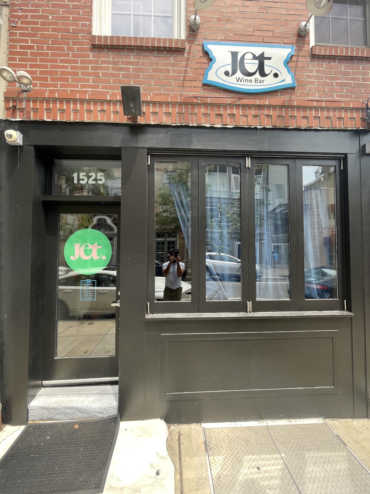 Jet Wine Bar
